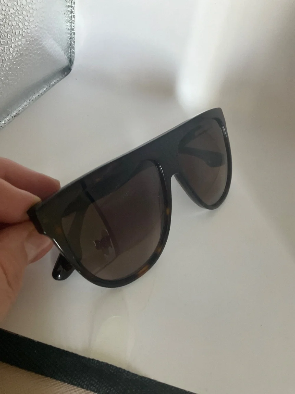 VICTORIA BECKHAM SUNGLASSES - DARK HAVANA